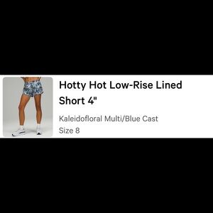 Lululemon Hotty Hot 4” Low Rise Shorts Size 8